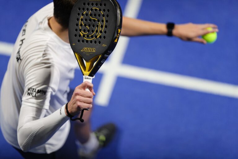 why do tennis players hate pickleball